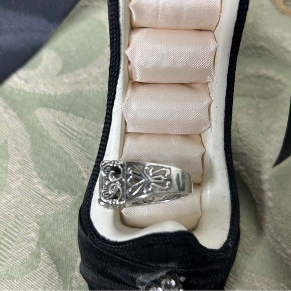 Silpada Cubic Zirconia and Sterling Silver Ring - Picture 3 of 8